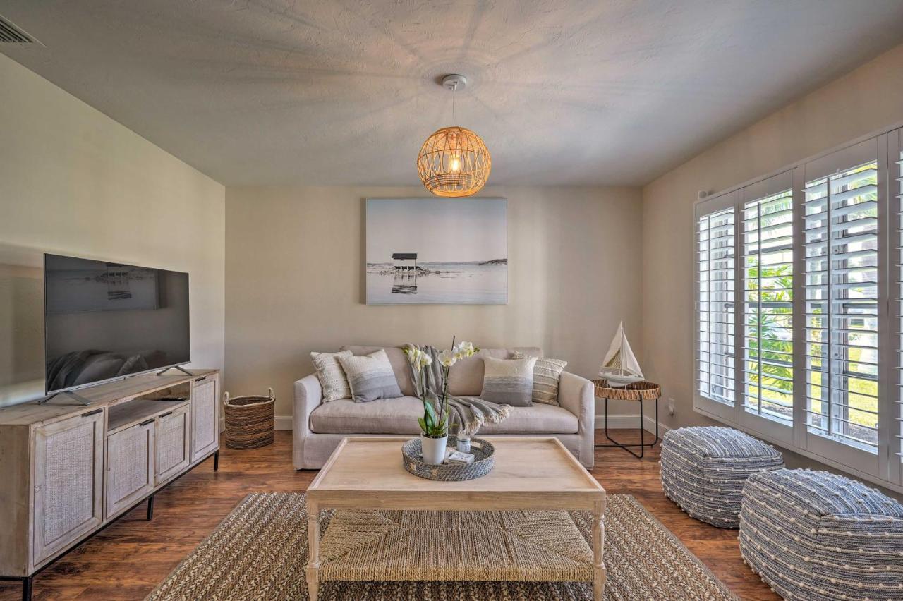 Naples Oasis With Screened Pool, Bike To Beach! Exterior photo